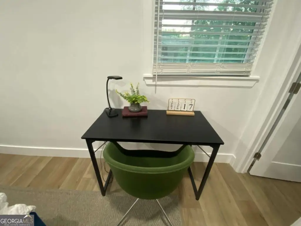 Picture 16