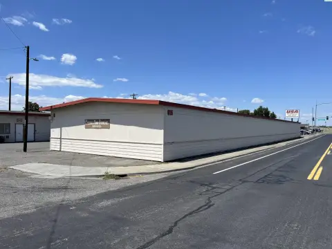 Kennewick Retail Property For Sale