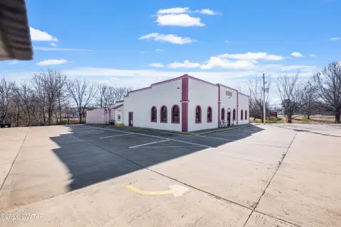 Established Restaurant with Real Estate