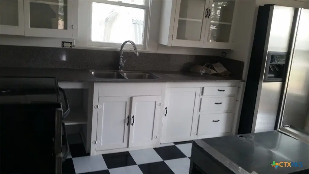 Picture 11