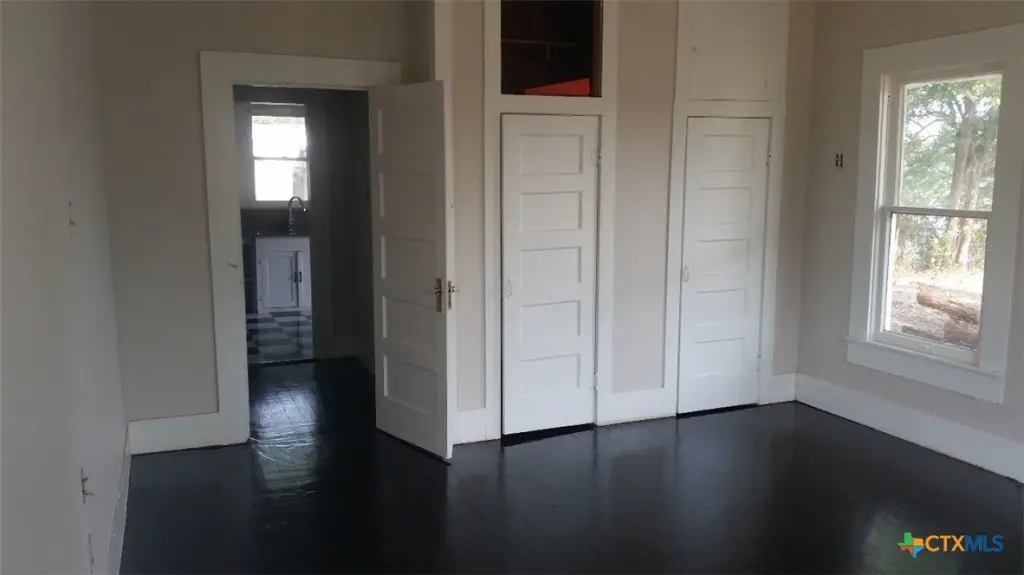 Picture 10