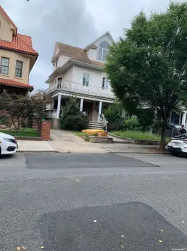 Brooklyn Triplex For Sale