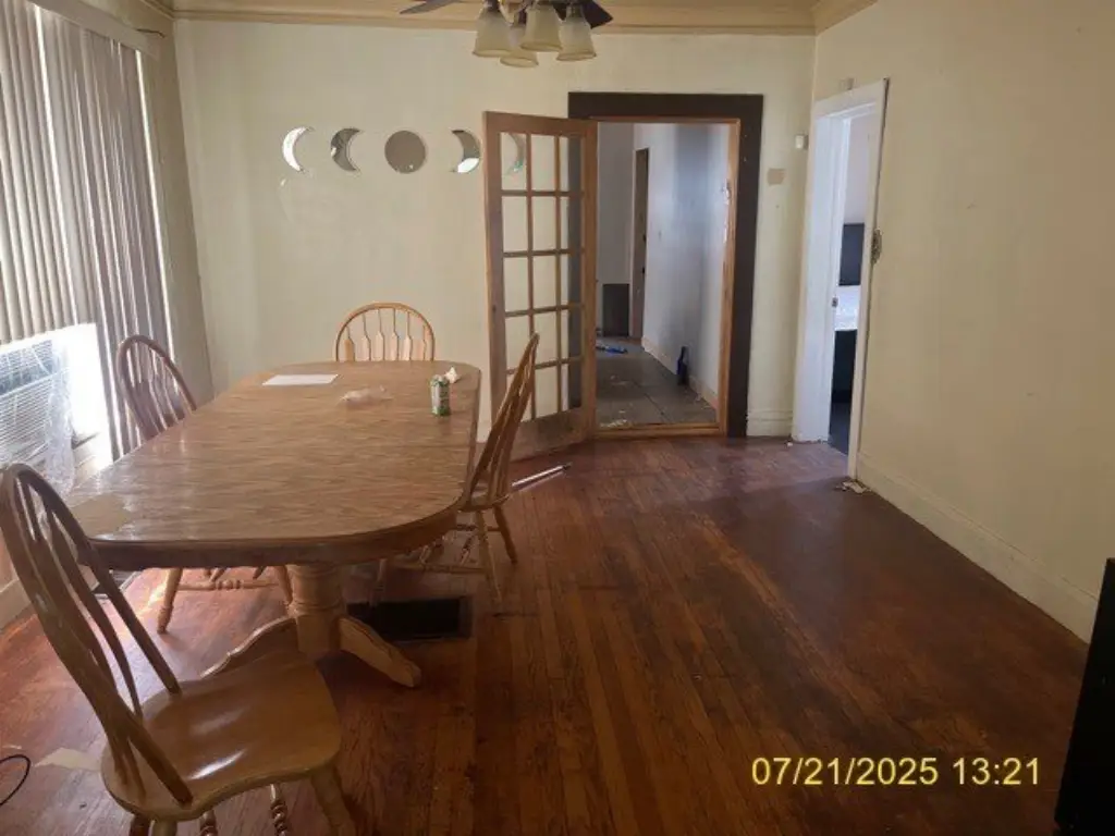 Picture 11