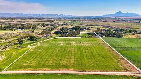 Exceptional Fenced 35-Acre Land Tract