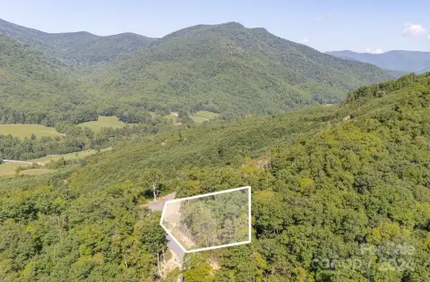 Spruce Pine Mountain View Lot