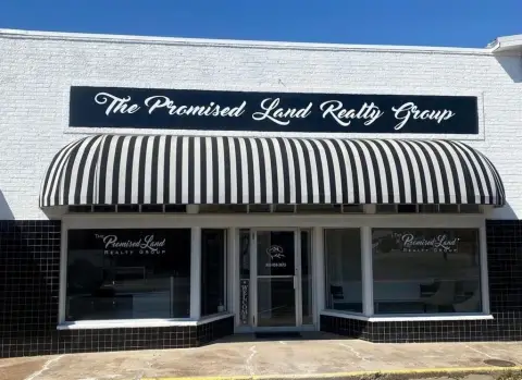 Remodeled Office Building in Quitman