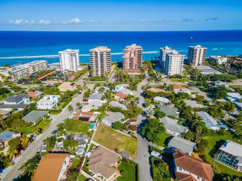Juno Beach Vacant Lot