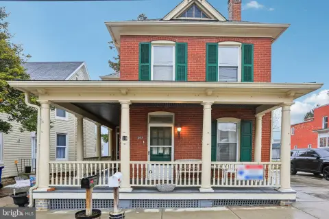 Well-Maintained Duplex on Main Street