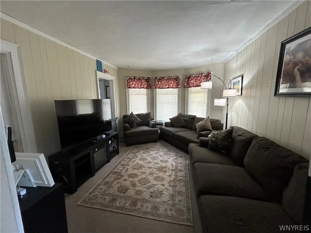 Picture 30