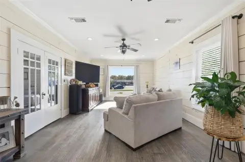 Weatherford Mixed-Use Property For Sale