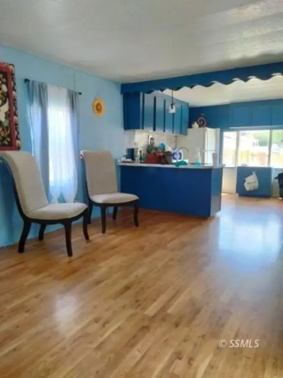Picture 6