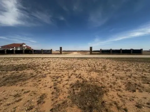 Residential Land in Shiloh Estates