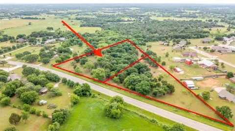 Manageable Acreage Near Cleburne
