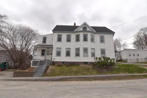 Picture of Duplexes at 86B Fourth Street, Auburn, ME