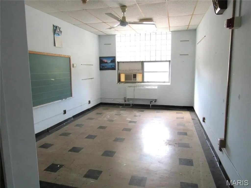 Picture 18