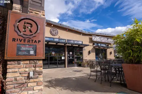Restaurant and Pub Business