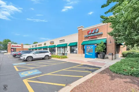 Yorkville Restaurant Opportunity For Lease