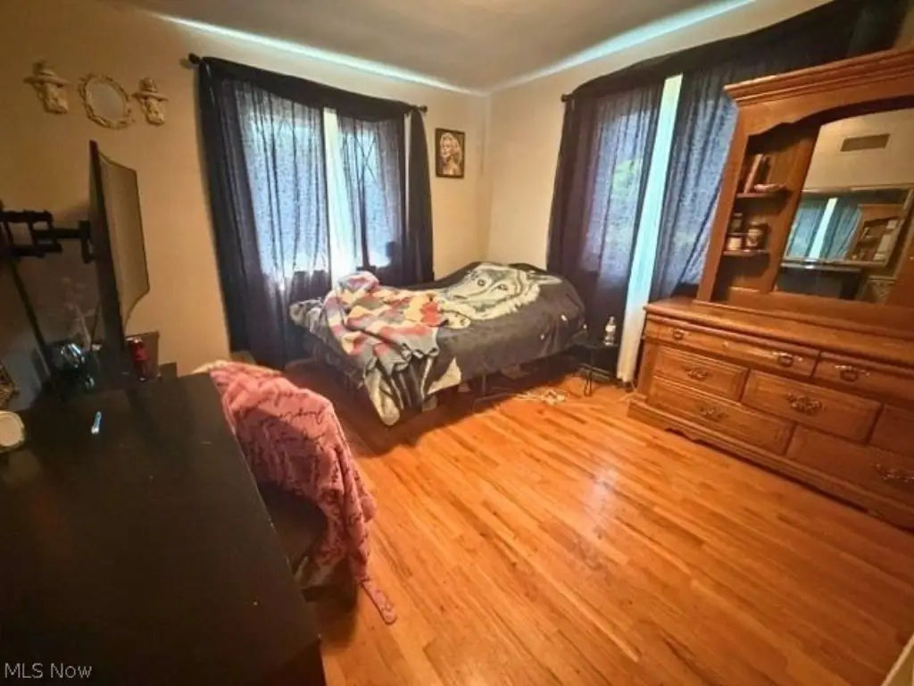 Picture 9