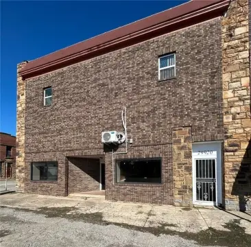 Bokoshe Apartment Complex For Sale