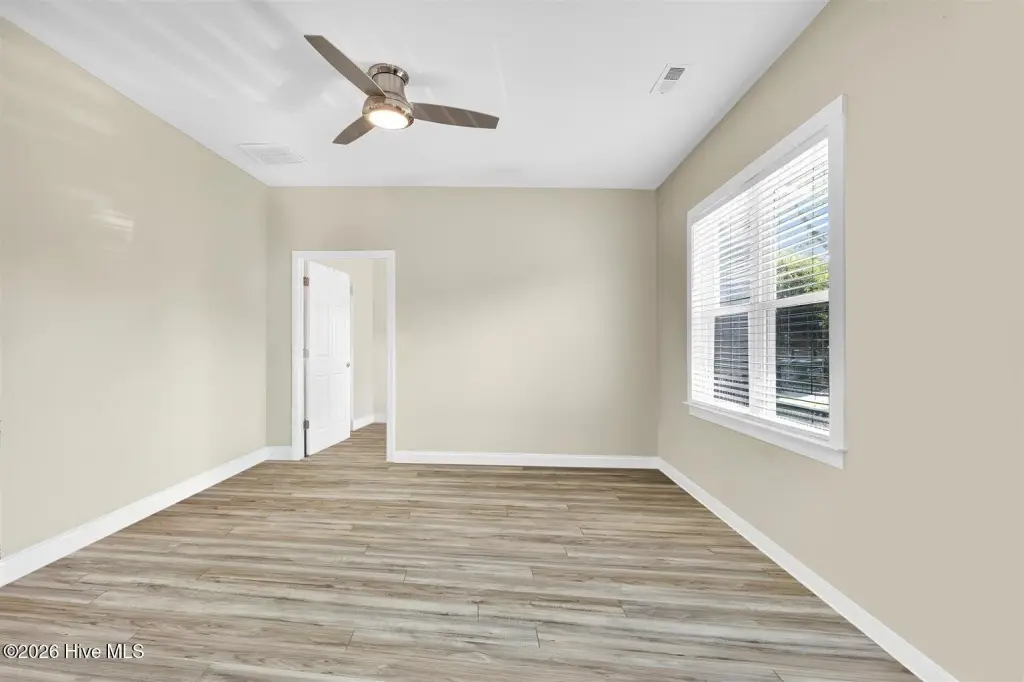 Picture 38