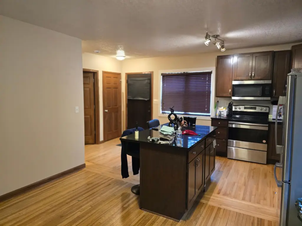 Picture 12