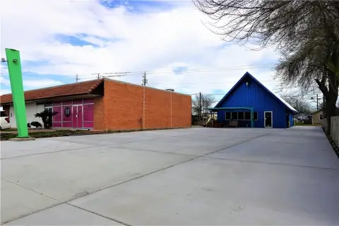 Portland Drive-Through Restaurant Opportunity