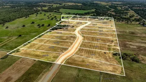 Unimproved Land in Poolville, Texas