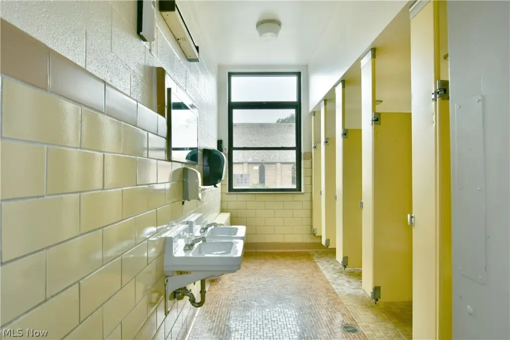 Picture 23