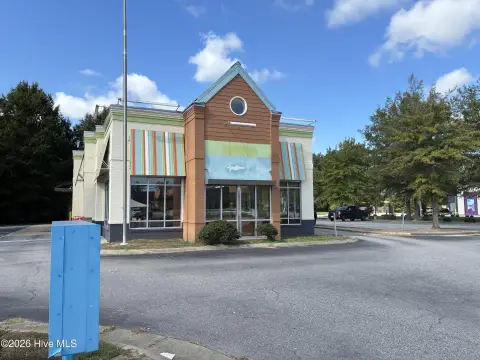 Drive-Through Restaurant with Kitchen Equipment
