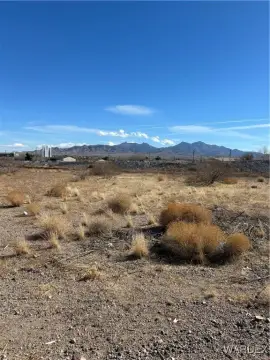 Kingman Lot with Mountain Views