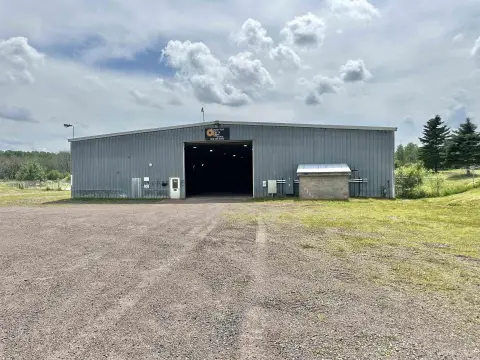 Marenisco Commercial Building on 14 Acres