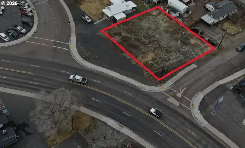 Corner Commercial Lot