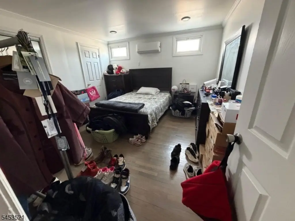 Picture 25