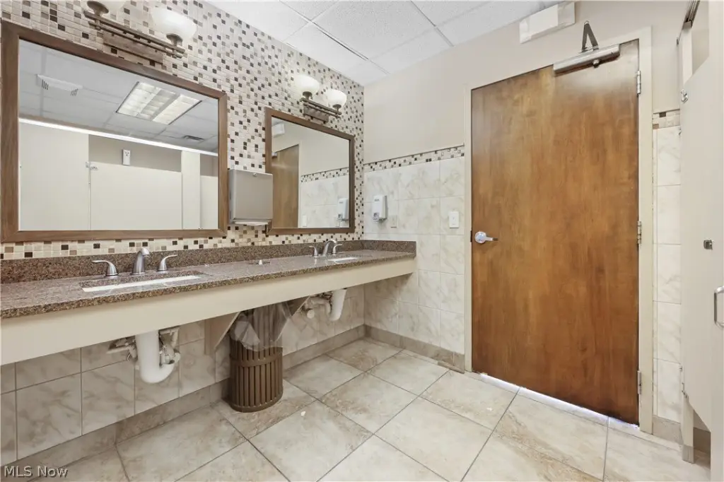 Picture 17