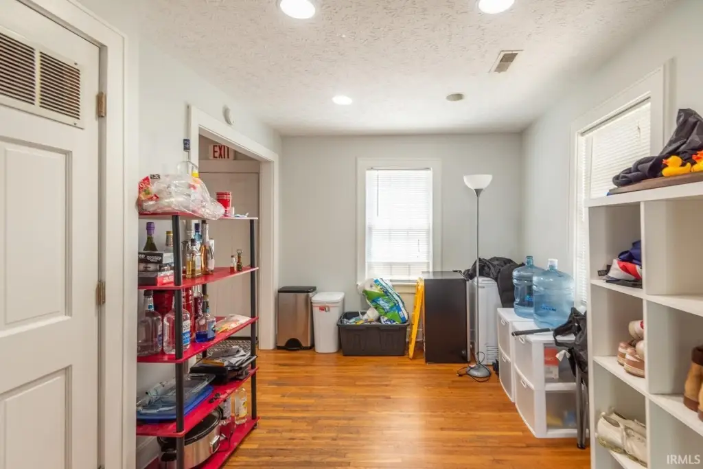 Picture 7