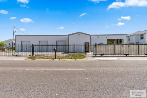 Renovated Harlingen Office with Storage