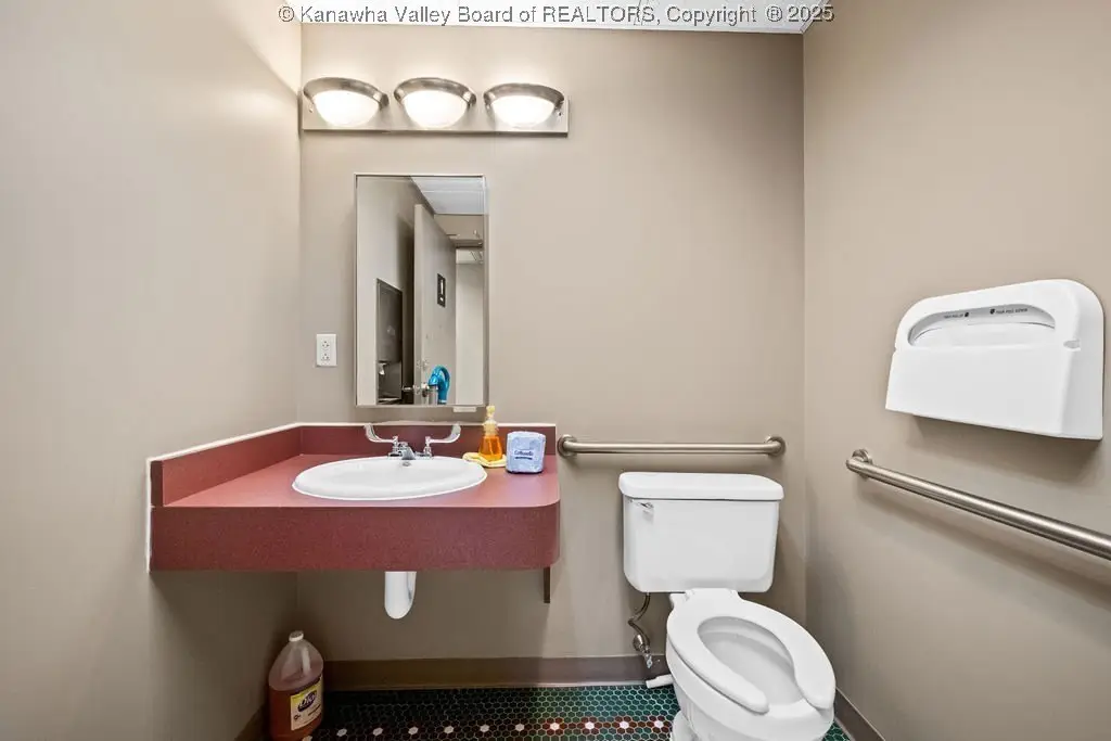 Picture 5
