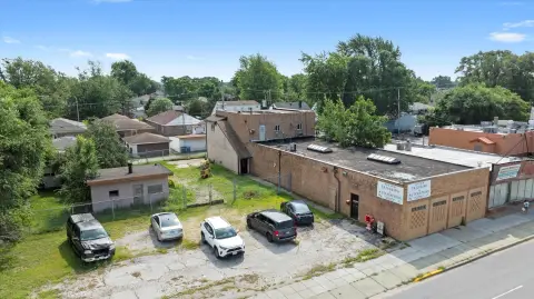 Mixed-Use Property in Calumet City