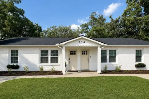 Updated Duplex With Private Yards