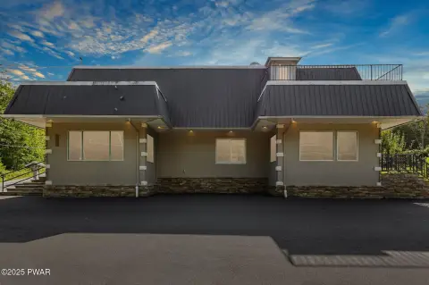 Remodeled Mixed-Use Investment Opportunity