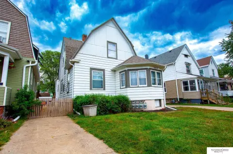 Updated Triplex in Omaha, NE