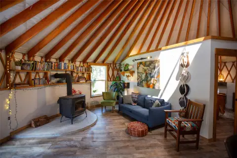 40-Acre Bonner Land with Yurt