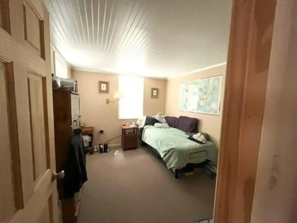 Picture 4