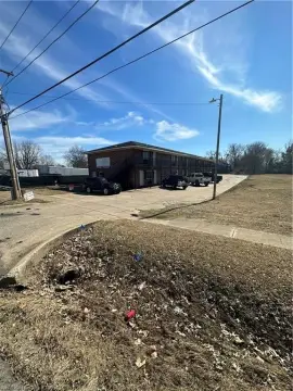 Updated Multifamily Property in Fort Smith