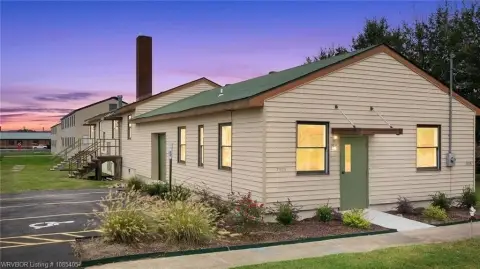 Remodeled Office Space in Chaffee