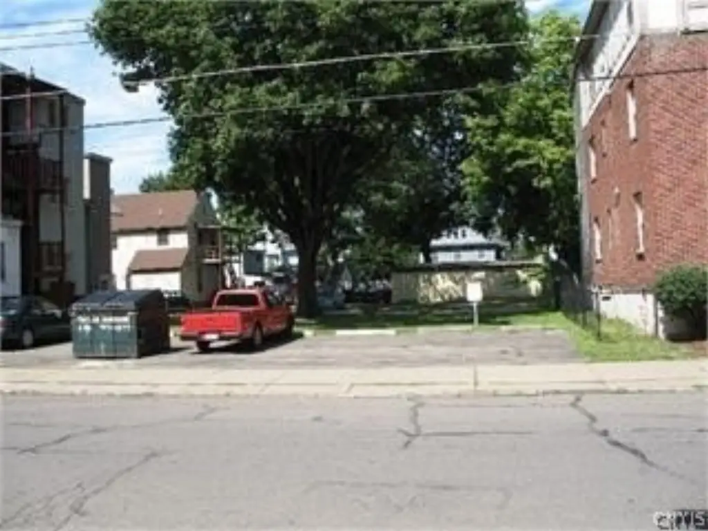 Picture 3