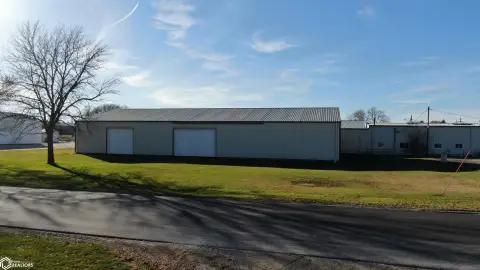 Warehouse With Overhead Doors