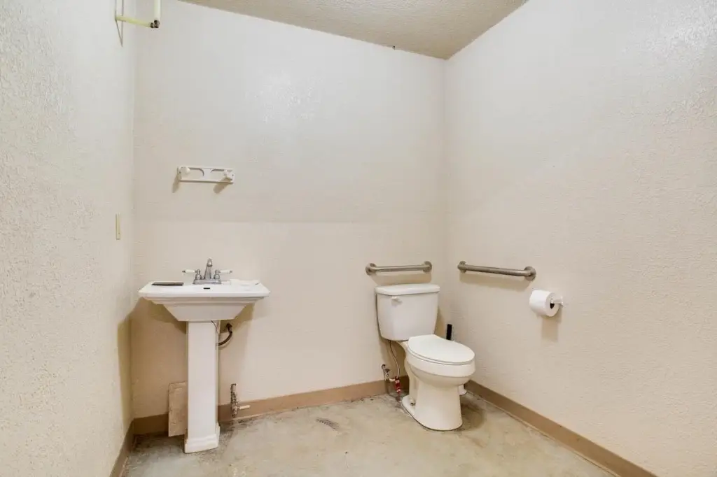 Picture 16