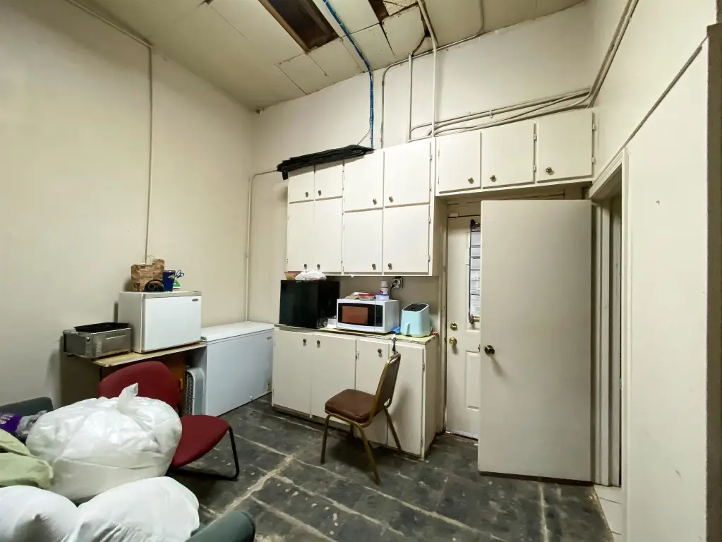 Picture 9