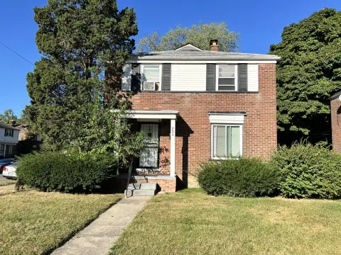 Detroit Duplex with Income Potential
